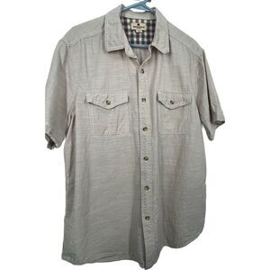 Woolrich men’s size Large tan 100% cotton short sleeve shirt.